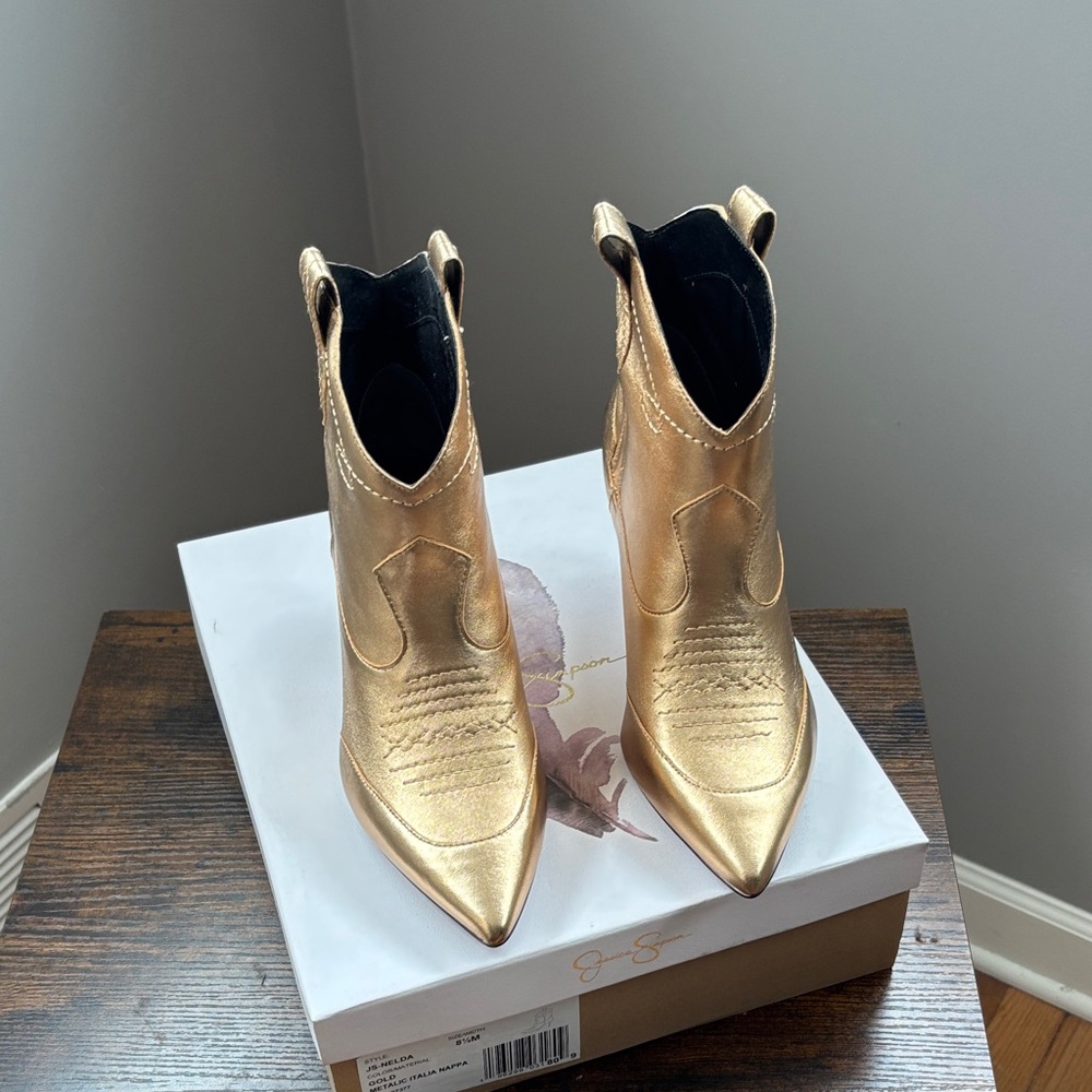 Jessica Simpson Metallic Gold Pointed-Toe Heeled Boots 8.5